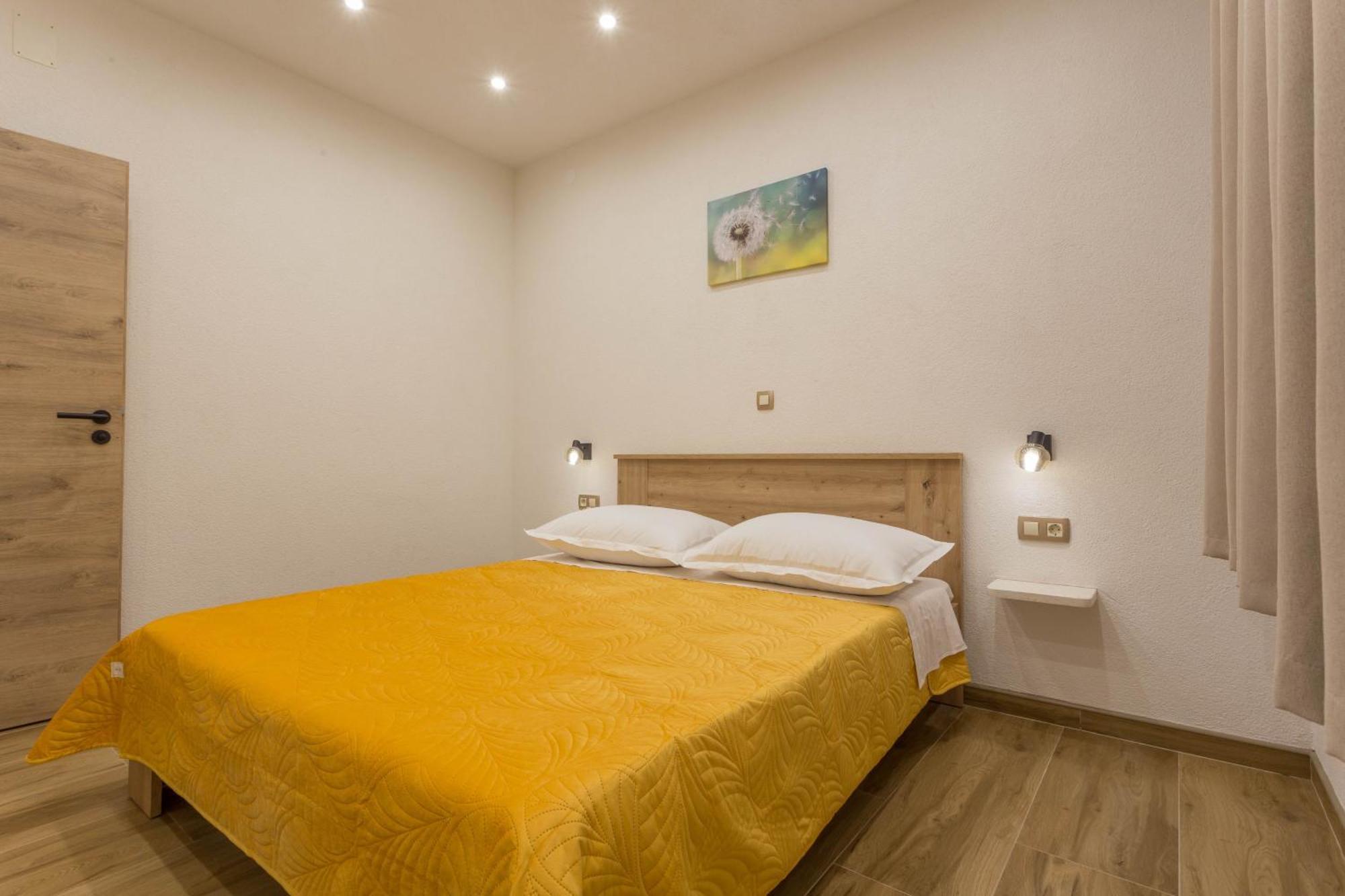 By The Sea Cove Zastupac, Hvar - 8761 Apartment Hvar Town